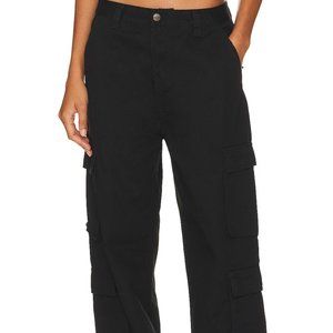 Superdown Gisele Cargo Pant in Black | LIKE NEW